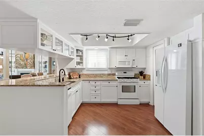 14837 Seminole Trail, Seminole, FL 33776 - Photo 11