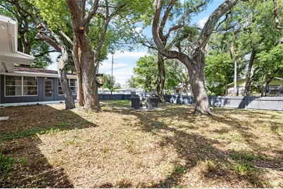 8510 N Seminole Avenue, Tampa, FL 33604 - Photo 33