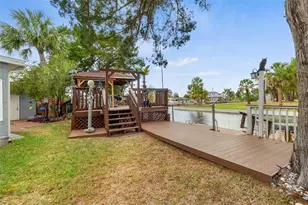 7235 Maryland Ave, Hudson, FL 34667 - Photo 19