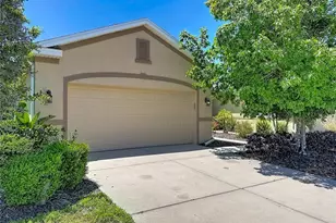 1027 Orca Ct, Holiday, FL 34691 - Photo 3