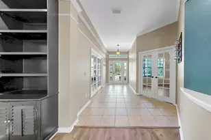 5704 Sea Trout Pl, Apollo Beach, FL 33572 - Photo 9