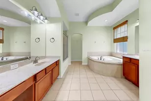 5704 Sea Trout Pl, Apollo Beach, FL 33572 - Photo 17