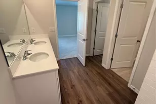 34706 Blossom Fall Path, Zephyrhills, FL 33541 - Photo 19
