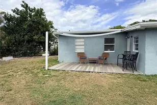 4497 Menhaden Dr SE, Saint Petersburg, FL 33705 - Photo 21