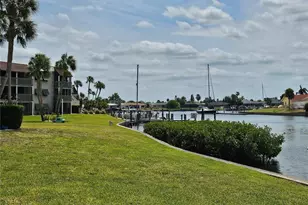 1028 Apollo Beach Blvd, Apollo Beach, FL 33572 - Photo 25