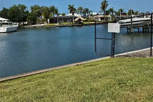1028 Apollo Beach Blvd, Apollo Beach, FL 33572 - Photo 23