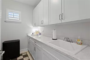 7865 Marsh Pointe Dr, Tampa, FL 33635 - Photo 33