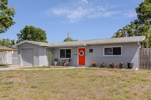 1435 77th Ave N, Saint Petersburg, FL 33702 - Photo 1