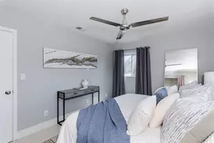 1435 77th Ave N, Saint Petersburg, FL 33702 - Photo 15