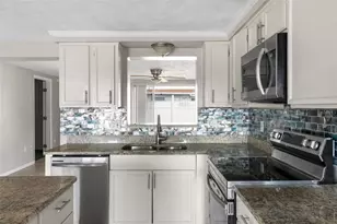 2344 Tahitian Dr, Holiday, FL 34691 - Photo 5