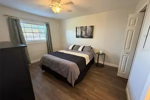 4508 S Oak Dr, Tampa, FL 33611 - Photo 13