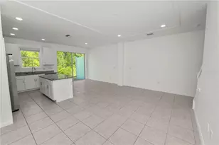 34187 Cinder Wy, Wesley Chapel, FL 33545 - Photo 9