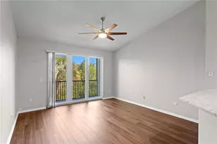 943 Normandy Trace Rd, Tampa, FL 33602 - Photo 13