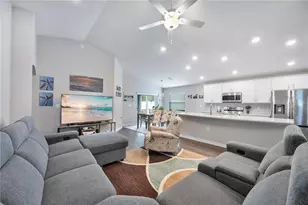 2096 Golden Beak Dr, Eagle Lake, FL 33839 - Photo 7