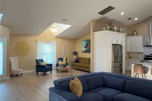 8780 E Derby Oaks Dr, Floral City, FL 34436 - Photo 9