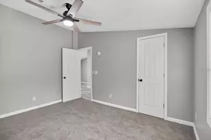 31326 Tyndall Rd, Wesley Chapel, FL 33545 - Photo 9