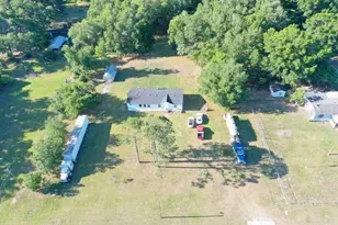 31326 Tyndall Rd, Wesley Chapel, FL 33545 - Photo 39