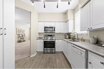 4007 Foxtail Palm Court, Tampa, FL 33624 - Photo 11