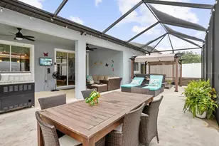 12444 Brick Cobblestone Dr, Riverview, FL 33579 - Photo 13