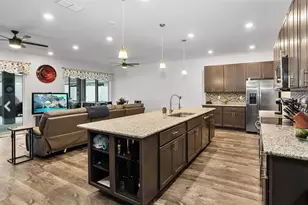 12444 Brick Cobblestone Dr, Riverview, FL 33579 - Photo 5