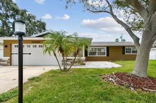 10931 Hammock Dr, Largo, FL 33774 - Photo 31