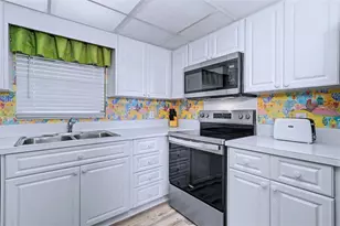 1230 Gulf Blvd, Clearwater Beach, FL 33767 - Photo 15
