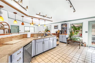216 16th Avenue SE, Saint Petersburg, FL 33701 - Photo 13