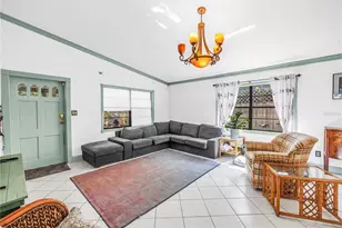 216 16th Ave SE, Saint Petersburg, FL 33701 - Photo 5