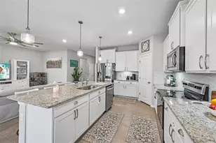 5716 Flagstone Trl, Palmetto, FL 34221 - Photo 7