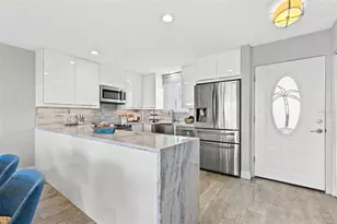 1365 Snell Isle Blvd NE, Saint Petersburg, FL 33704 - Photo 13