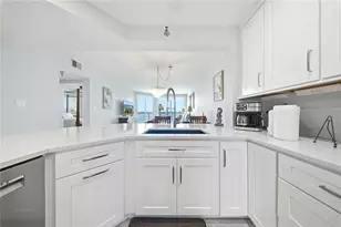8021 Sailboat Key Blvd S, Saint Pete Beach, FL 33707 - Photo 9