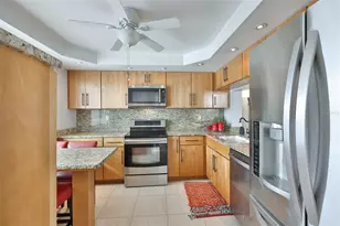 1581 Gulf Blvd, Clearwater Beach, FL 33767 - Photo 15