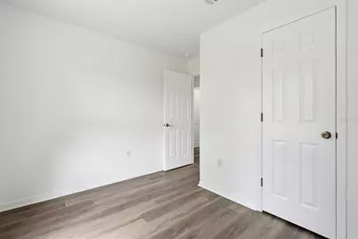 4907 Bradford Lane, Tampa, FL 33624 - Photo 19