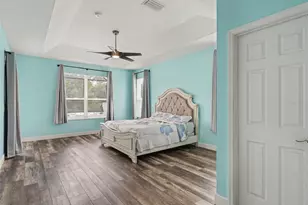 1656 Pinyon Pine Dr, Sarasota, FL 34240 - Photo 3