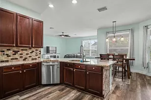 1656 Pinyon Pine Dr, Sarasota, FL 34240 - Photo 9