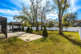 4914 Lakeshore Oaks Ct, Tampa, FL 33624 - Photo 39