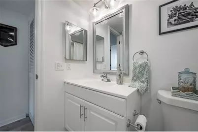 2424 W Tampa Bay Boulevard #M104, Tampa, FL 33607 - Photo 17
