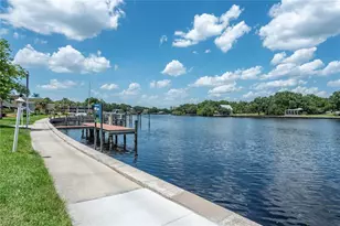 2424 W Tampa Bay Blvd, Tampa, FL 33607 - Photo 25
