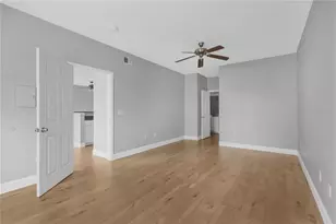 2010 E Palm Ave, Tampa, FL 33605 - Photo 9