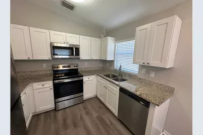 9725 Fox Hollow Road, Tampa, FL 33647 - Photo 7