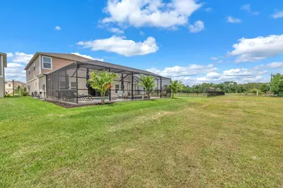 12952 Wellspring Drive, Lithia, FL 33547 - Photo 39