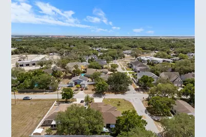 3217 W Bay Avenue, Tampa, FL 33611 - Photo 59