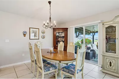 2202 4th Street SW, Ruskin, FL 33570 - Photo 9