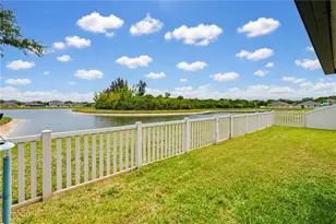 2202 4th St SW, Ruskin, FL 33570 - Photo 19
