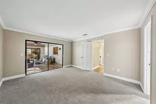 8315 Terracewood Cir, Tampa, FL 33615 - Photo 39
