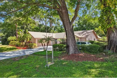 8315 Terracewood Circle, Tampa, FL 33615 - Photo 69