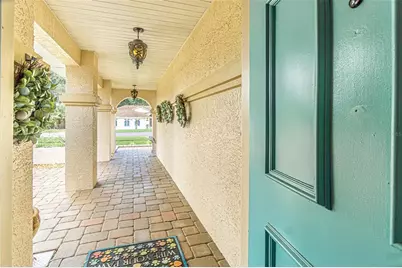 6132 Silver Oaks Drive, Zephyrhills, FL 33542 - Photo 7