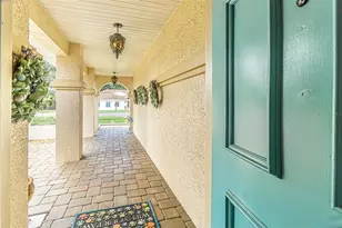 6132 Silver Oaks Dr, Zephyrhills, FL 33542 - Photo 7