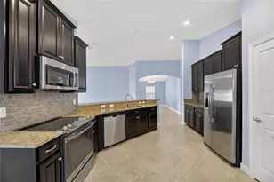 13168 Green Violet Dr, Riverview, FL 33579 - Photo 9