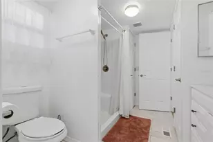 5246 Amanda St, Zephyrhills, FL 33542 - Photo 25